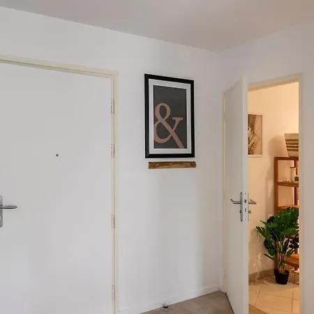 Apartamento Le Havre Du Bonheur Saint-Denis  Exterior foto